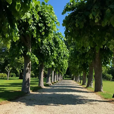 Penzion Le Manoir De Laferté-sur-Aube